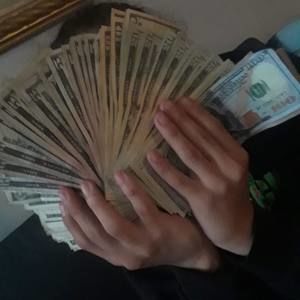 Meet your Posher, Jayj balla